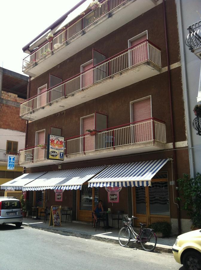 La Spagnola 阿曼泰阿 外观 照片